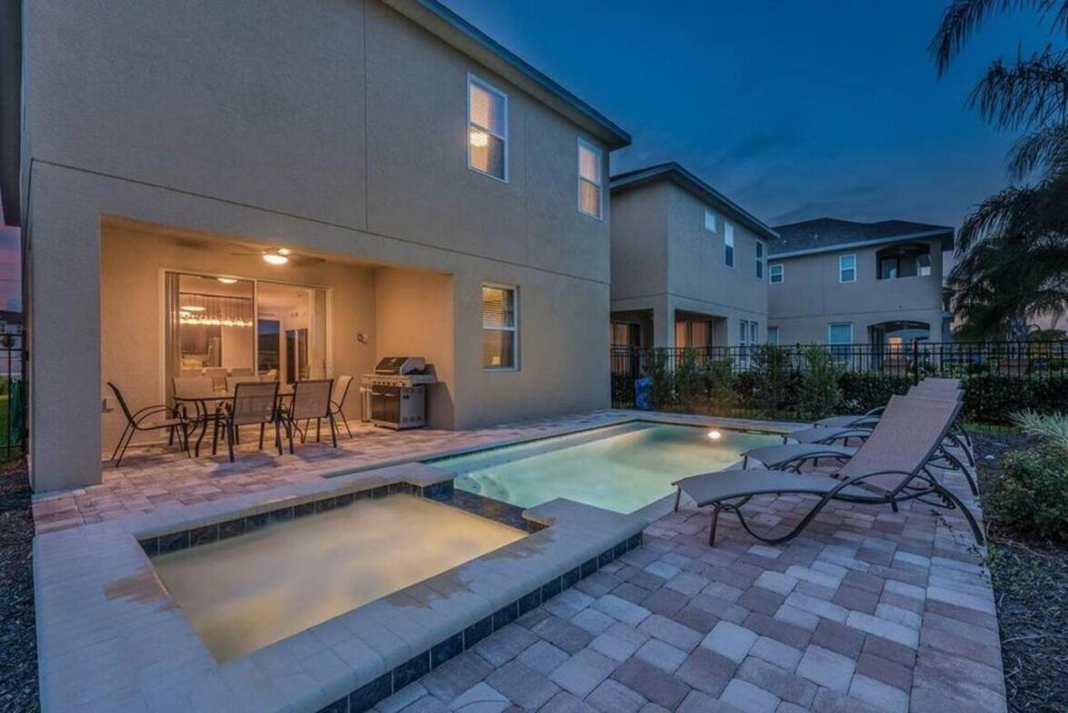 Gorgeous Home W Game Room Heated Pool Spa أورلاندو المظهر الخارجي الصورة